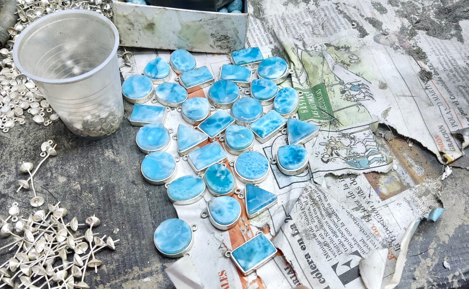 Dominican handmade Larimar heart pendants. Handmade by local artisans with genuine Caribbean stones.