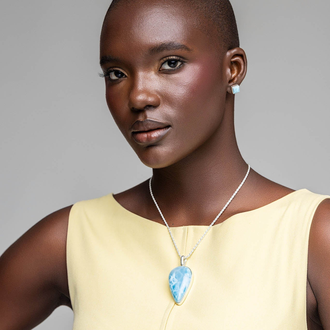 Larimar Pendant Valor