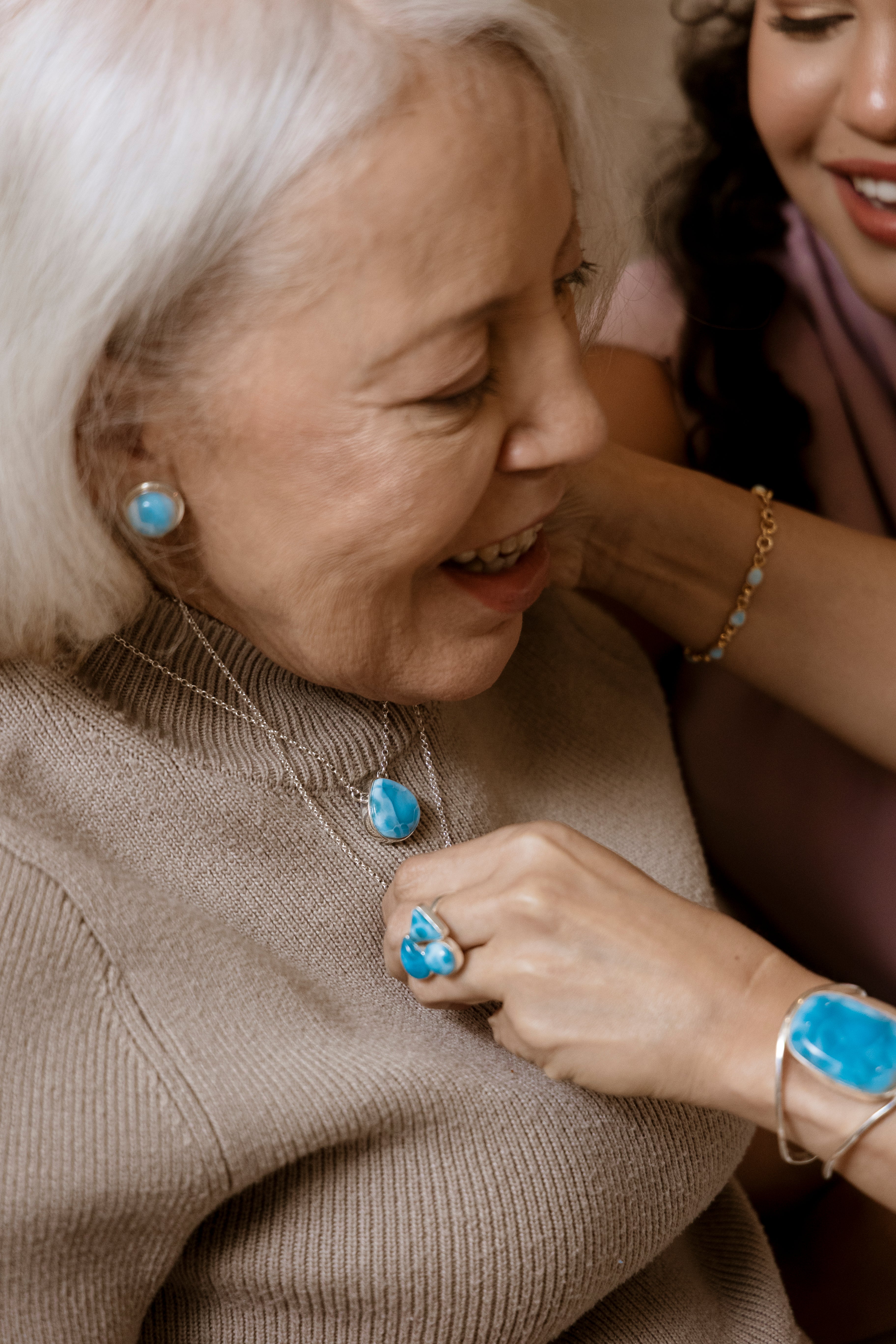 Discover Larimar Jewelry Perfect for Mothers Day 2025