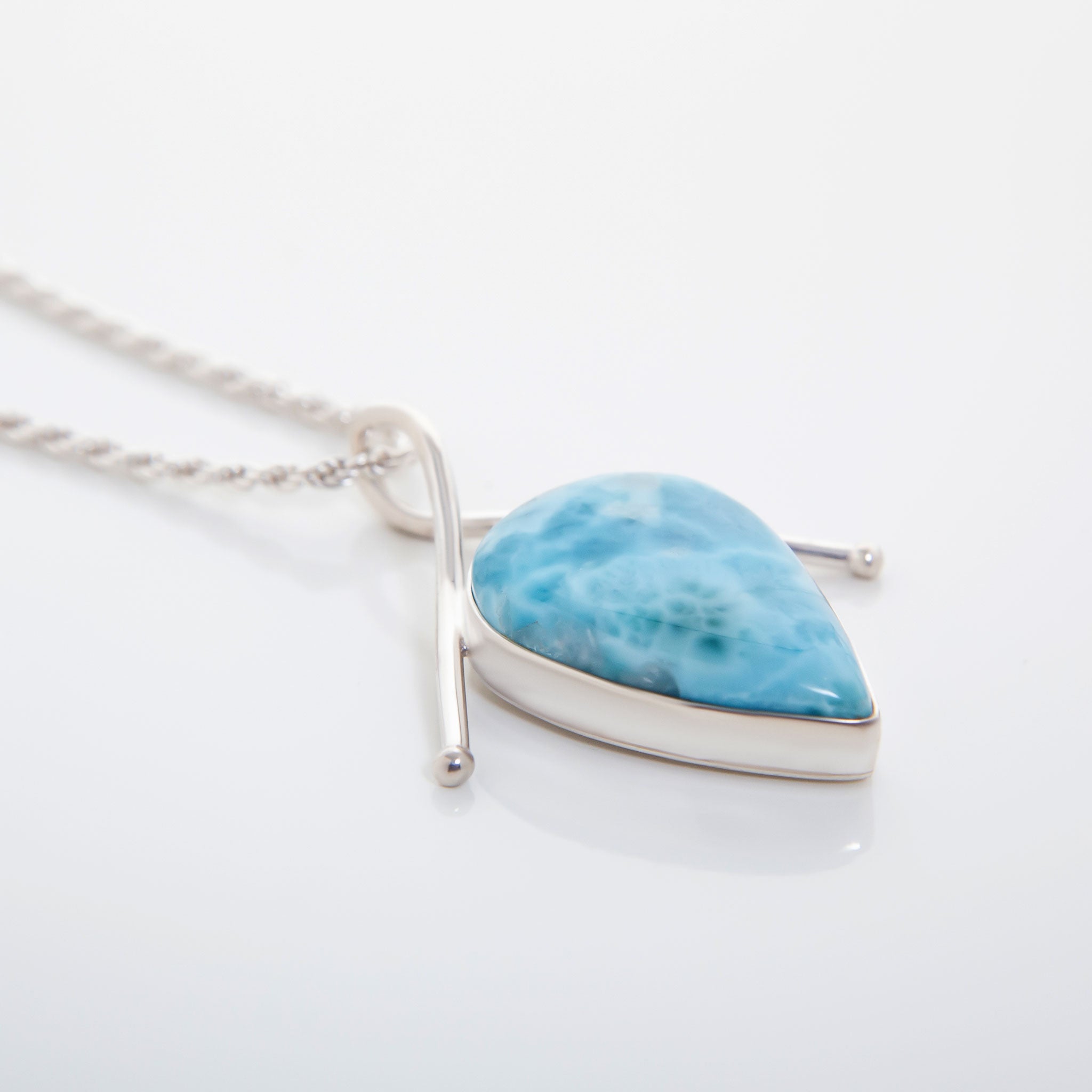 Dominican Republic Laminar Jewelry Zamira