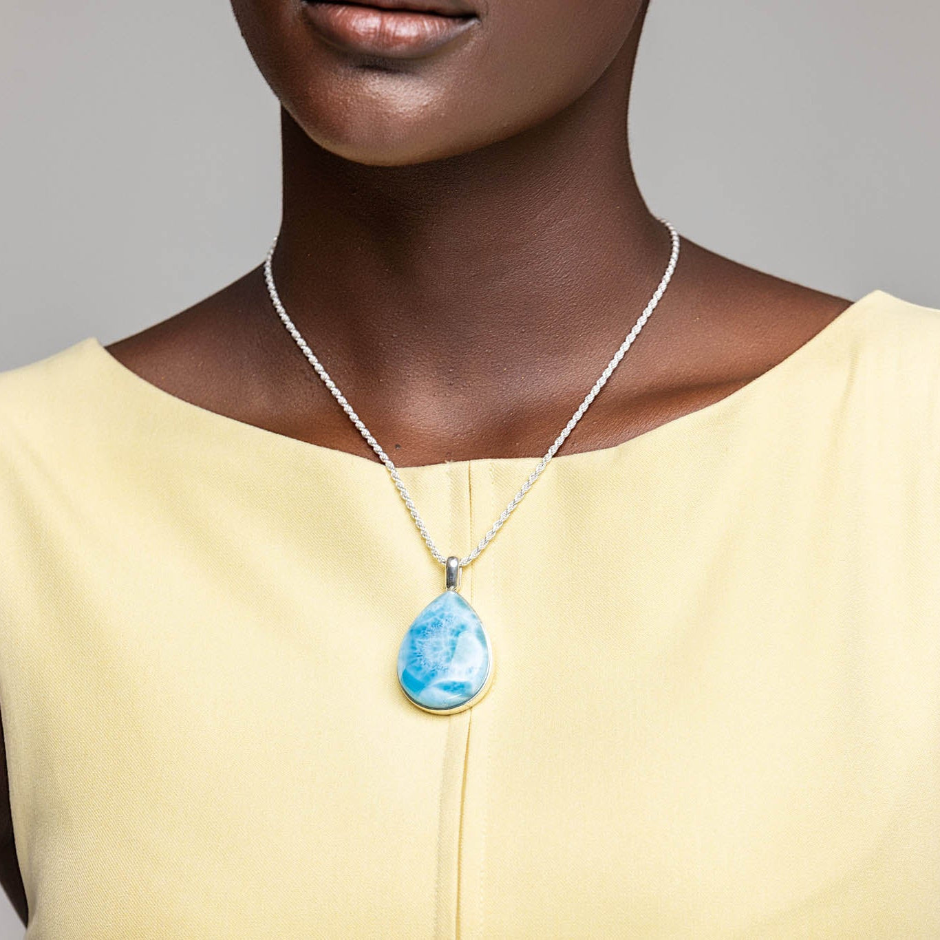 Larimar Pendant Violet