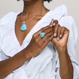 Larimar Pendant, Melas
