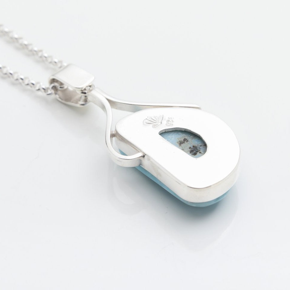 Larimar Pendant, Ada