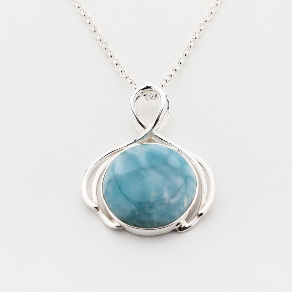 Larimar Pendant, Indhira