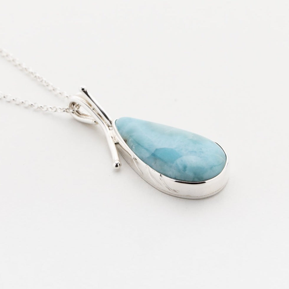 Larimar Pendant, Nidelva