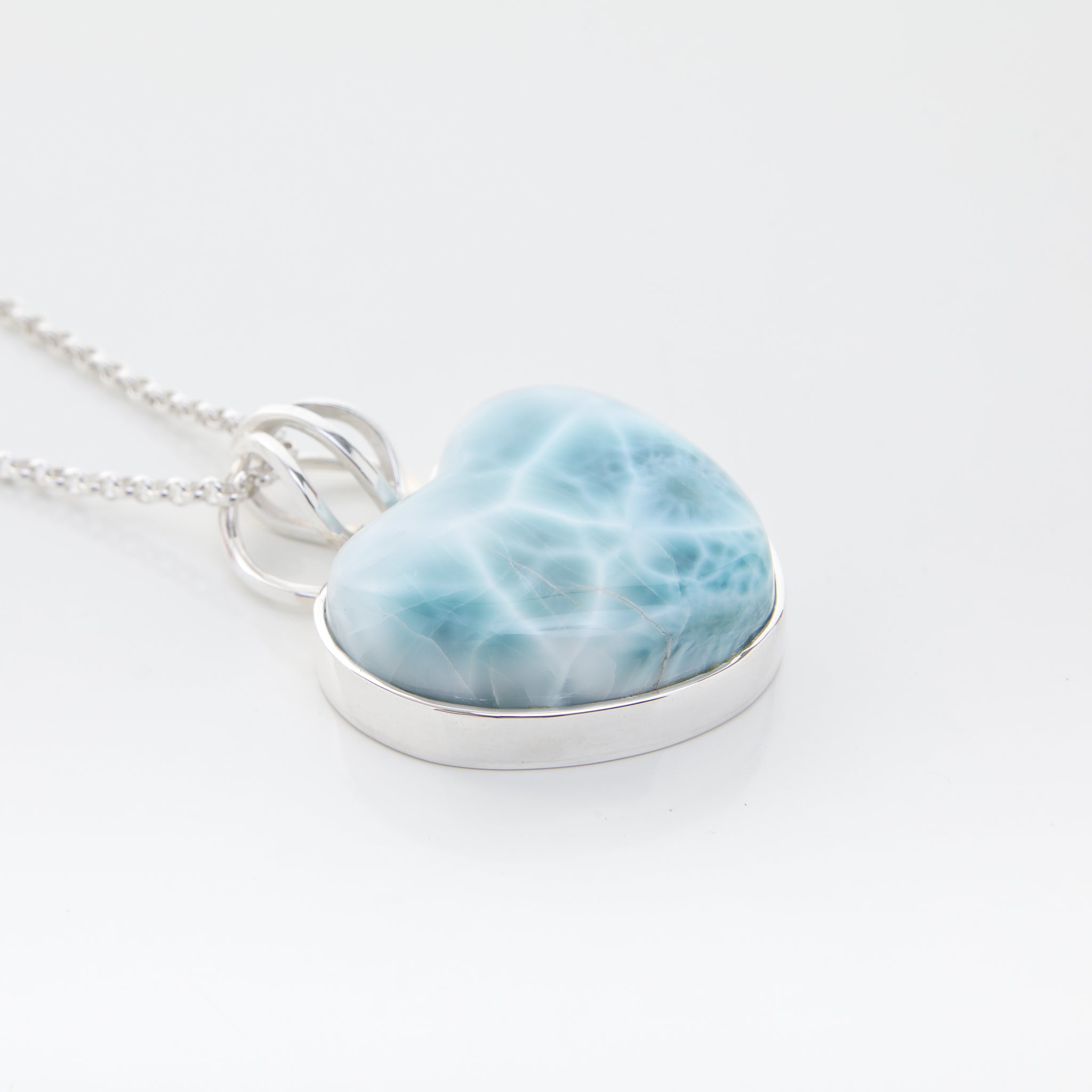 Larimar Heart Pendant, Domenica