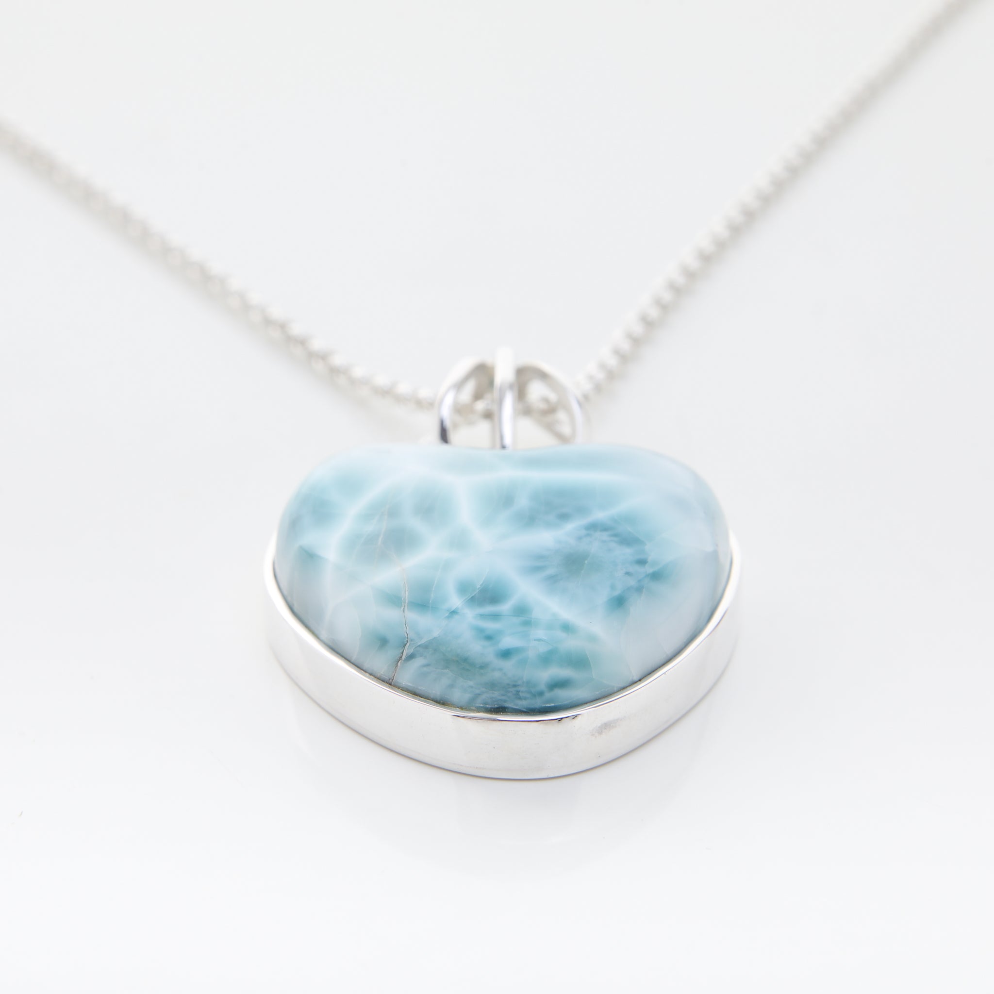 Larimar Heart Pendant, Domenica