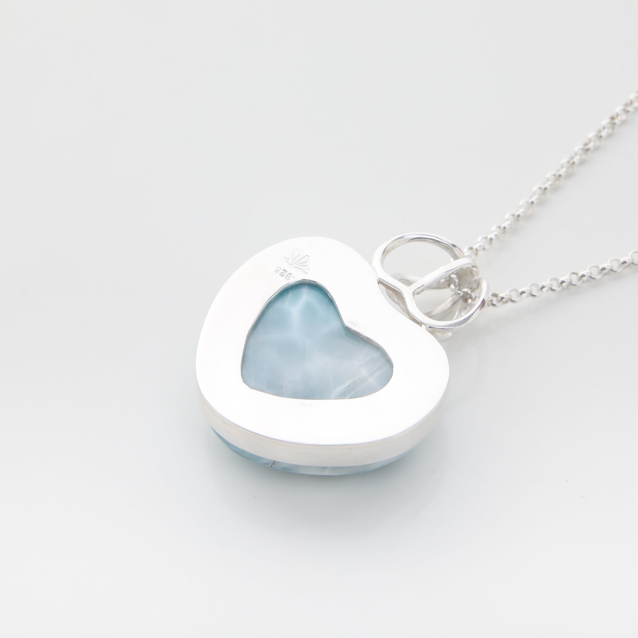 Larimar Heart Pendant, Domenica