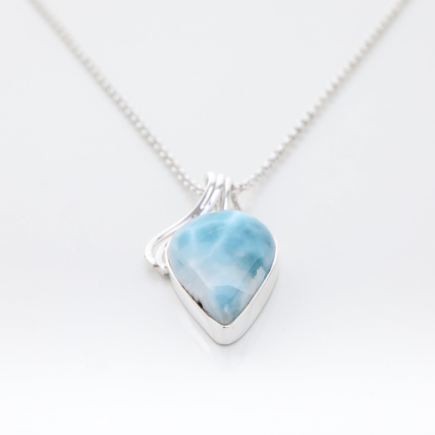 Larimar Pendant, Regan