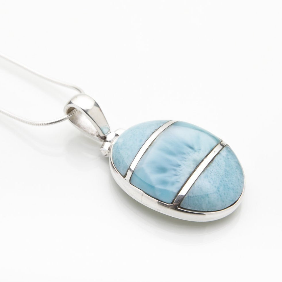 Larimar Pendant, Zina
