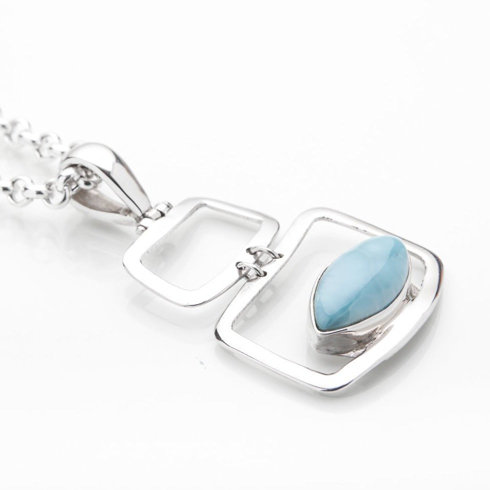 Larimar Pendant, Sirena