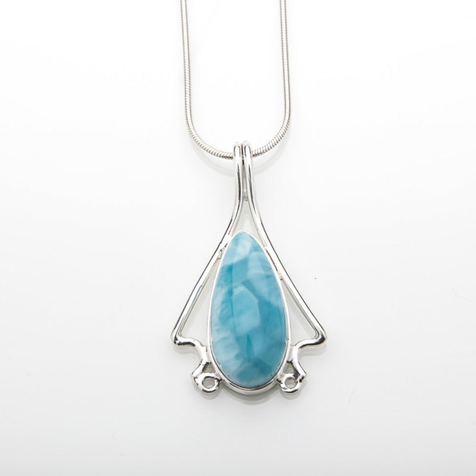 Larimar Pendant, Octavia