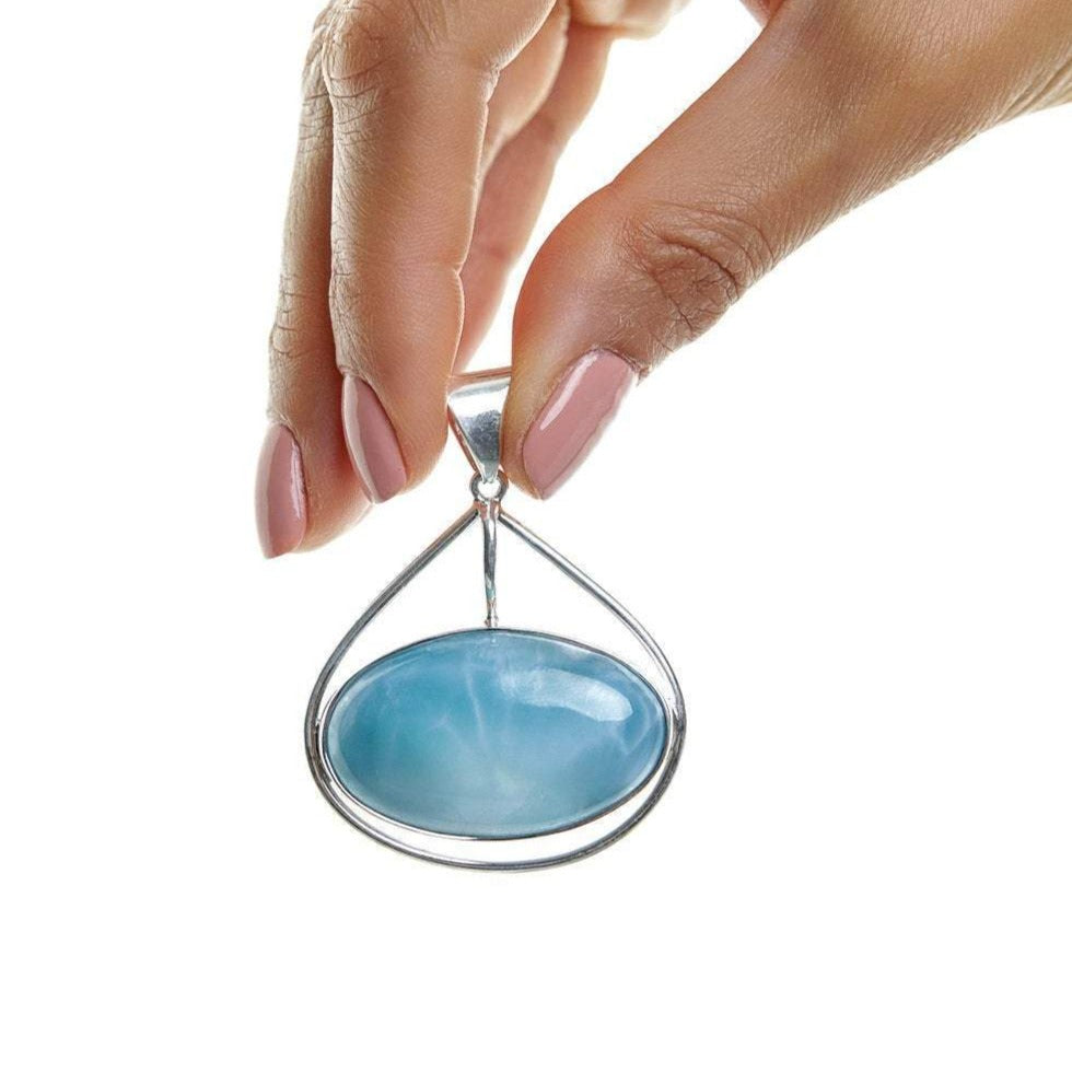 Larimar Pendant, Willa
