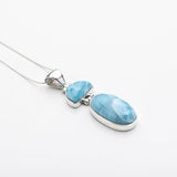 Larimar Pendant, Abril