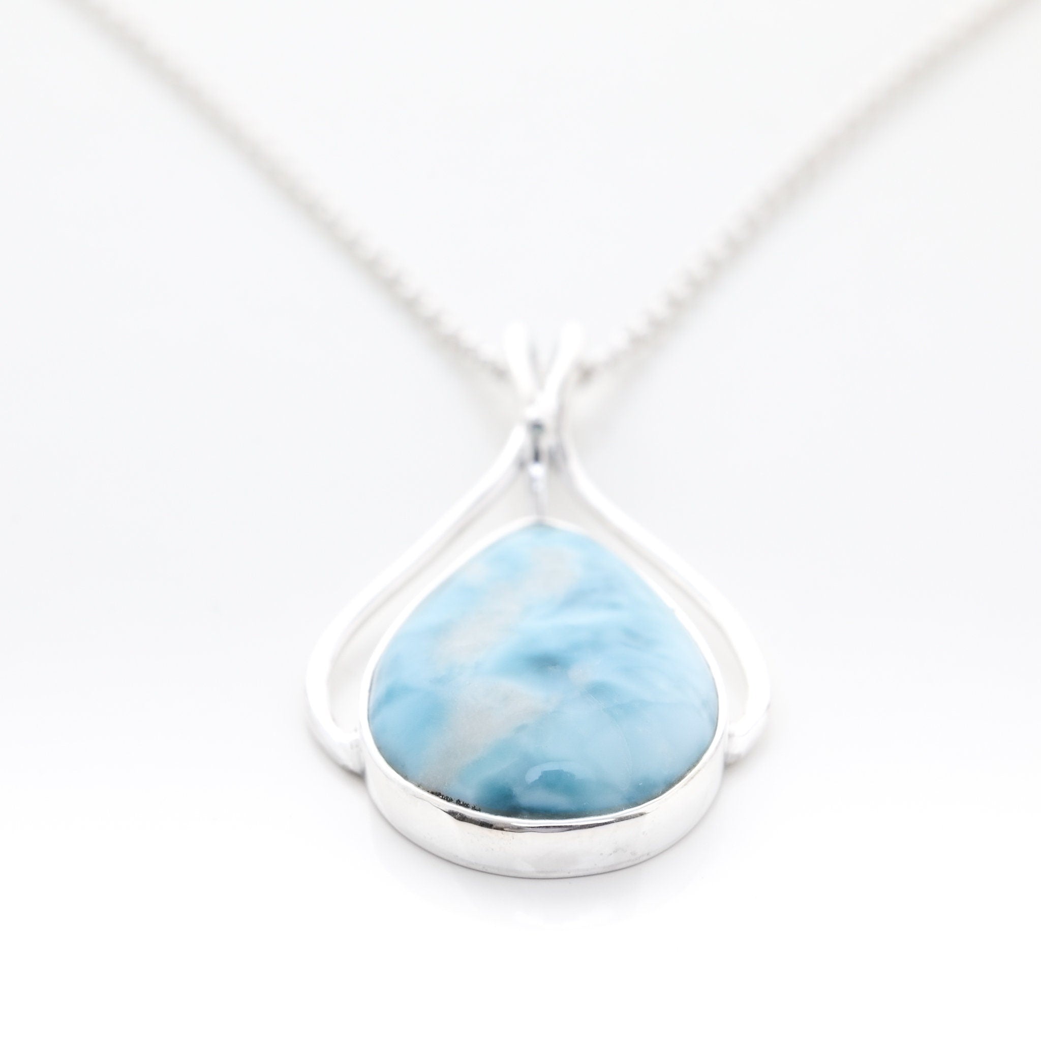 Larimar Pendant, Alina