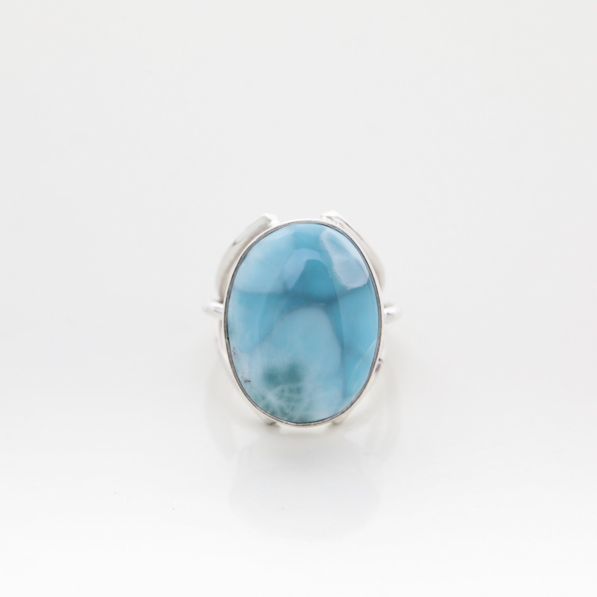 Larimar Ring, Yhaminnha