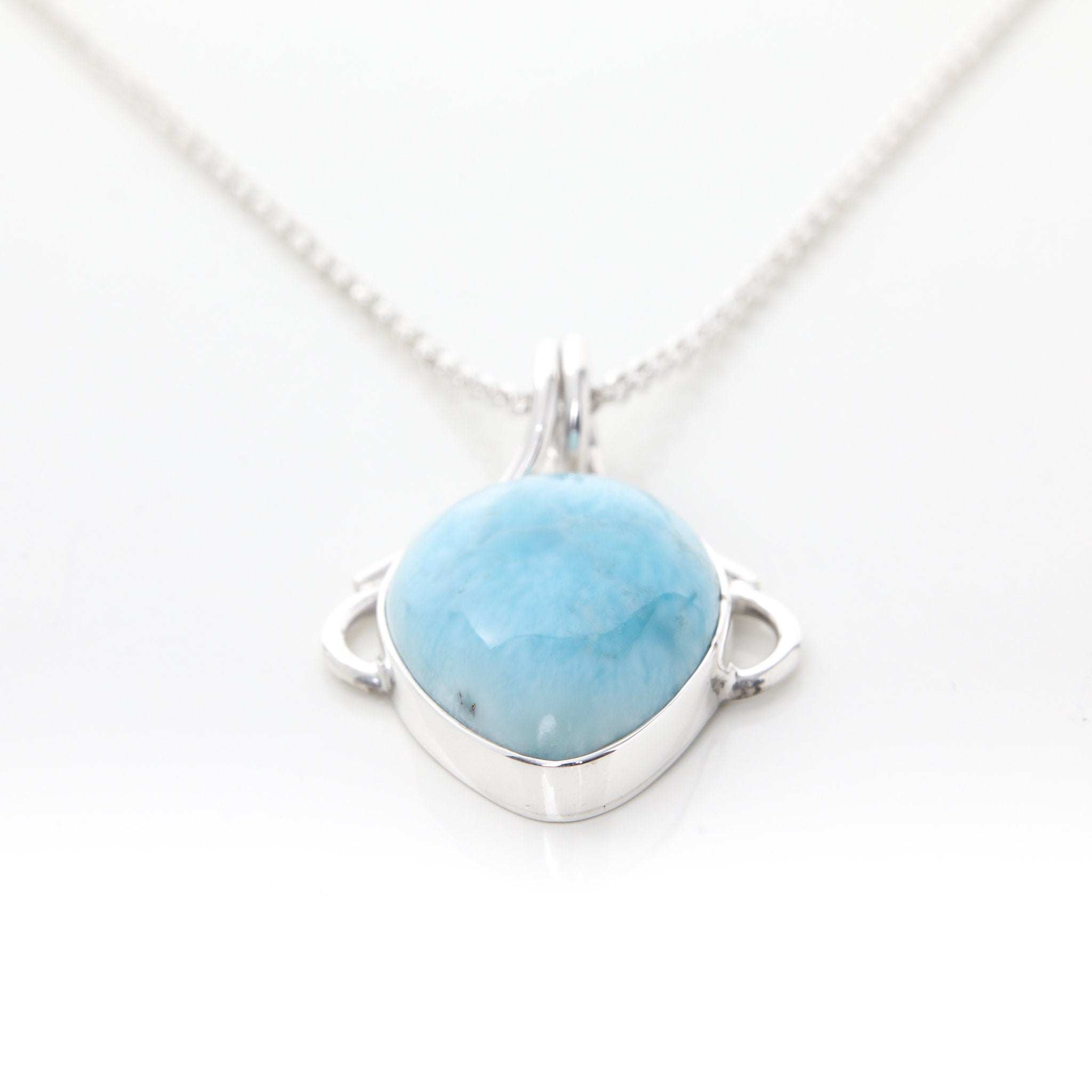 Larimar Pendant Lilou