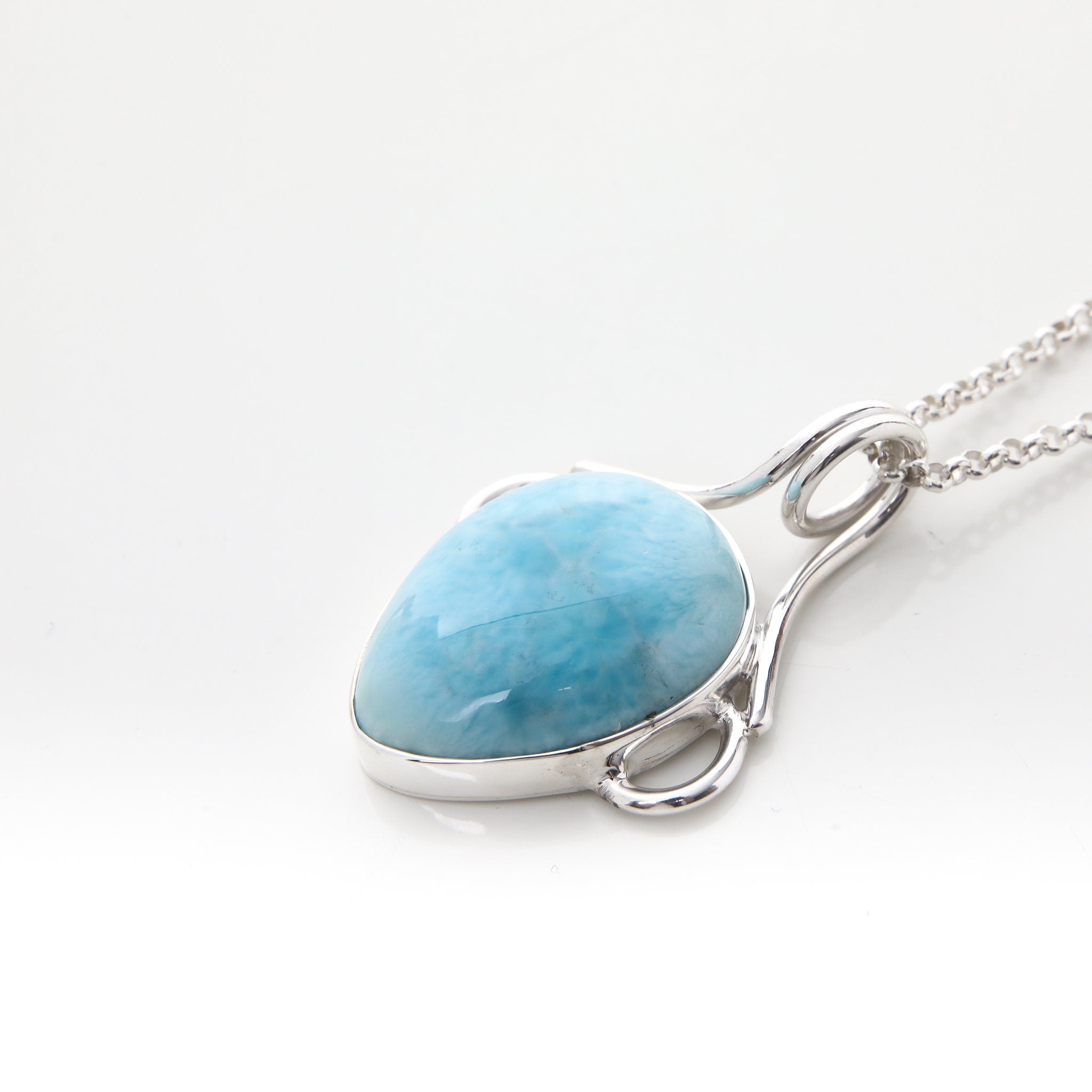 Larimar Pendant Lilou