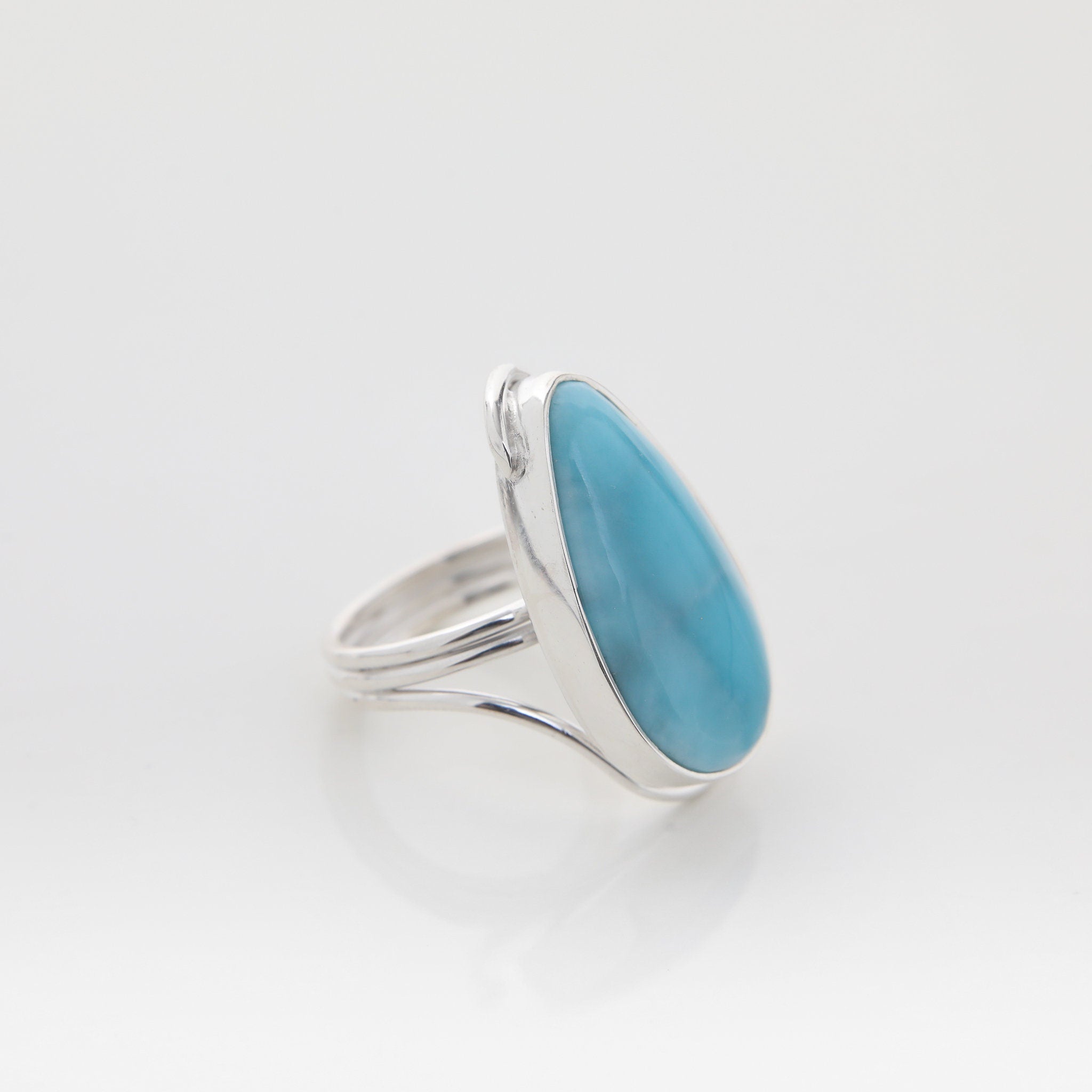 Larimar Ring, Orsina