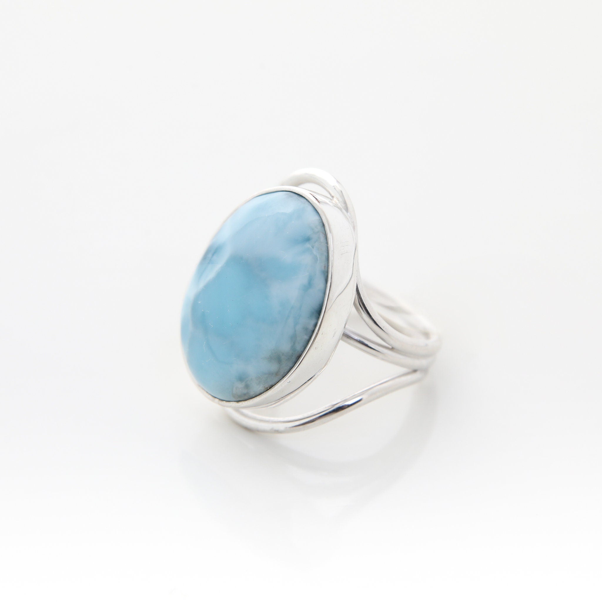 Larimar Oval Ring, Aradia
