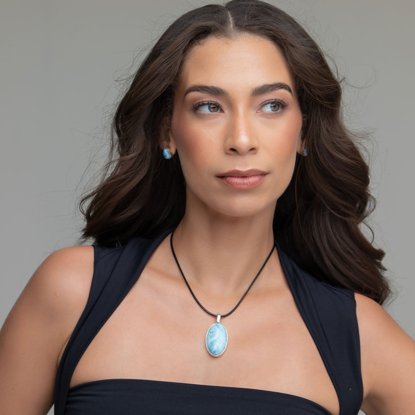 Larimar Pendant Veer