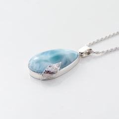 Larimar Pendant Verda showcases a stunning Larimar Stone with intricate silver leaf detailing