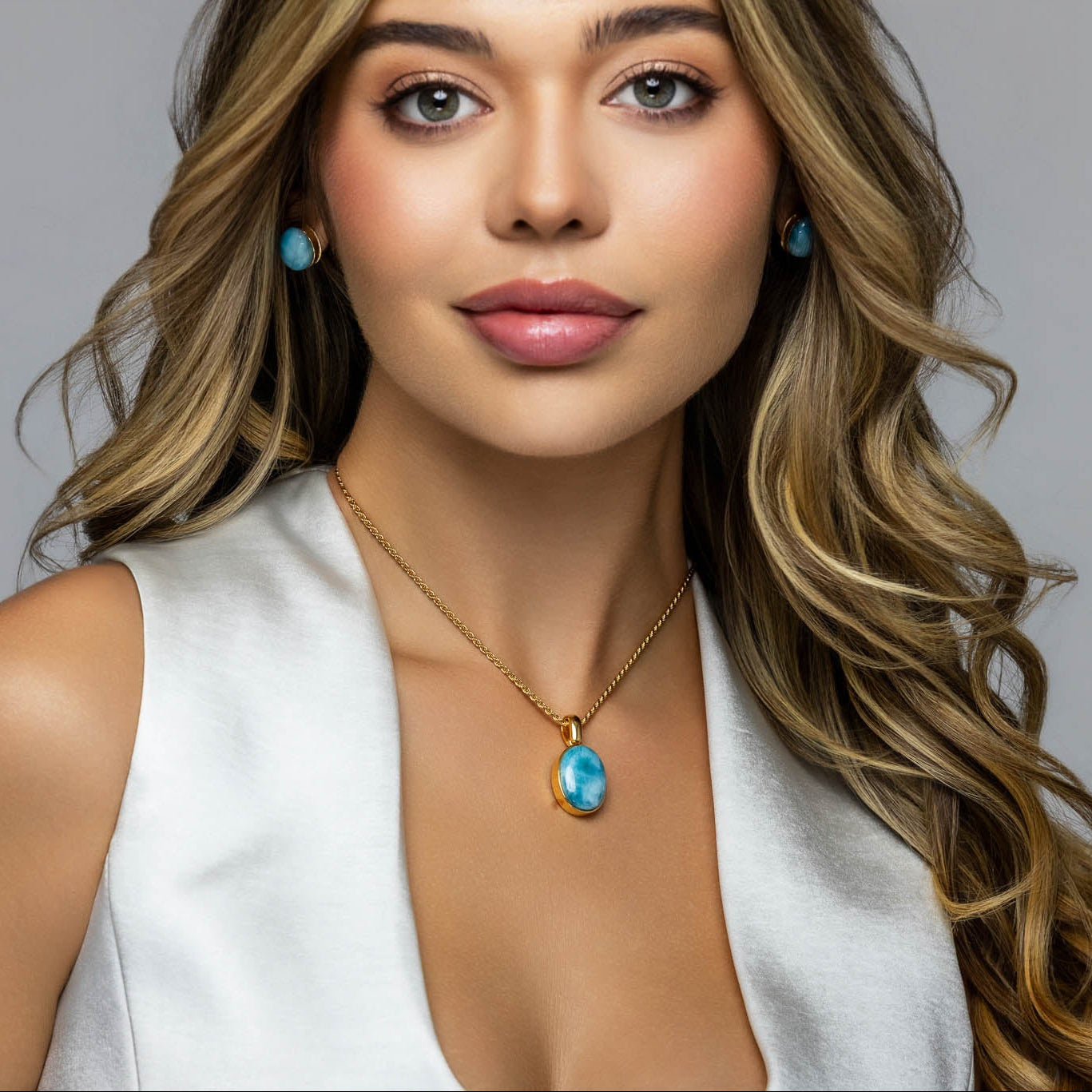 Larimar Oval Pendant Irene Gold Vermeil