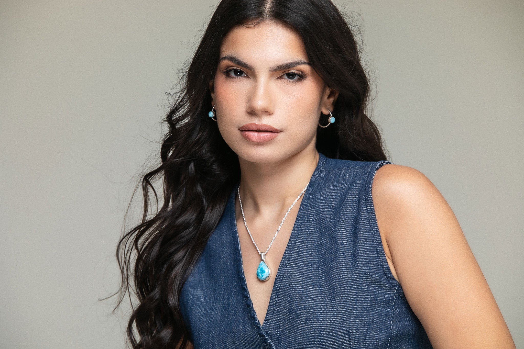 Handcrafted with Care – Timeless Larimar Jewelry from the Caribbean