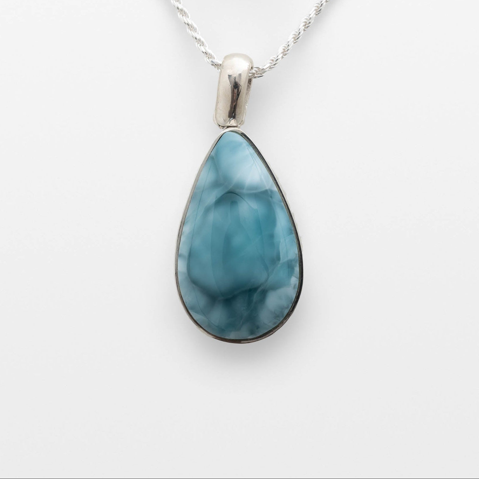 Larimar Pendant Sia