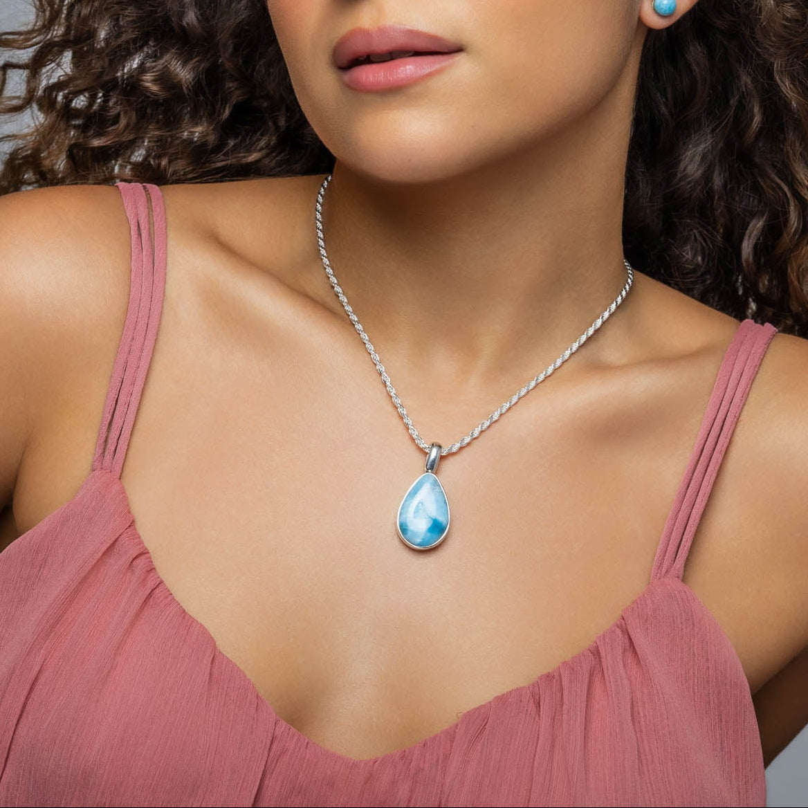 Larimar Pendant Suvi