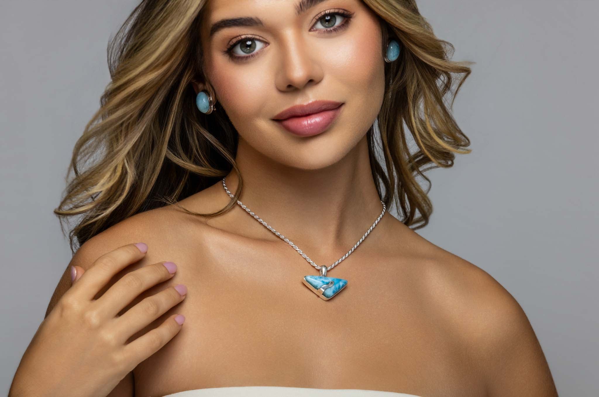 Larimar Pendant Genevive