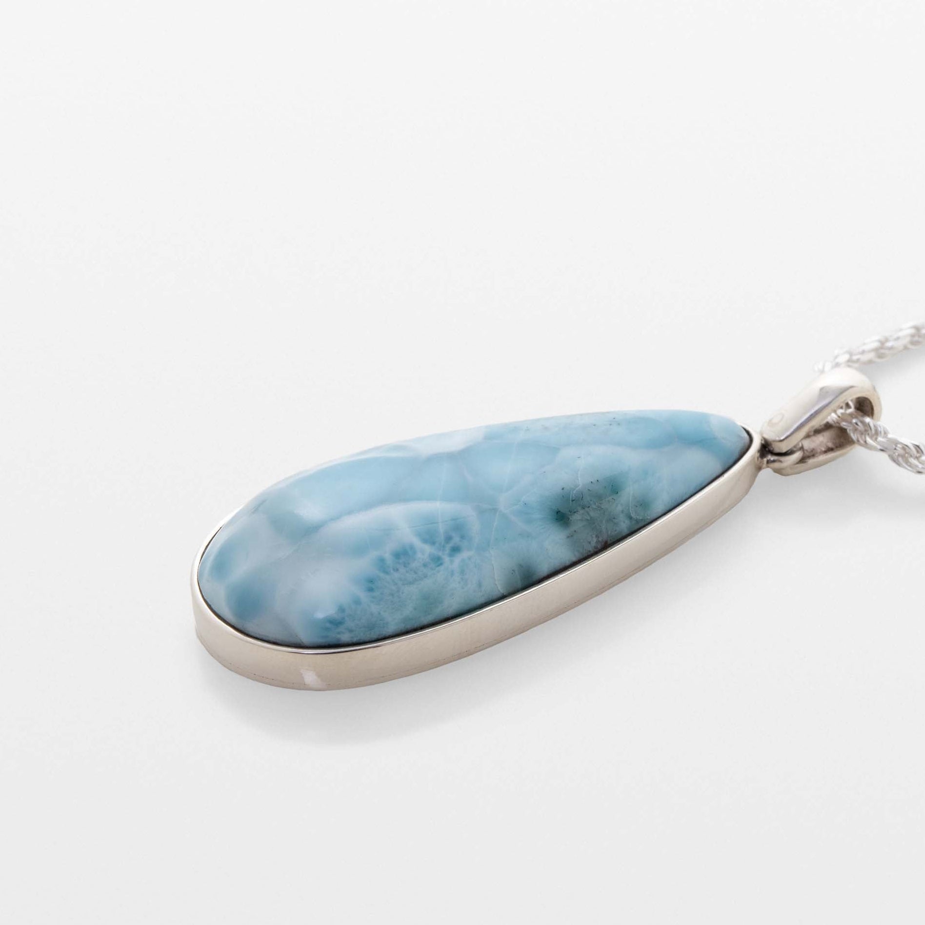 Larimar Pendant Gwyn