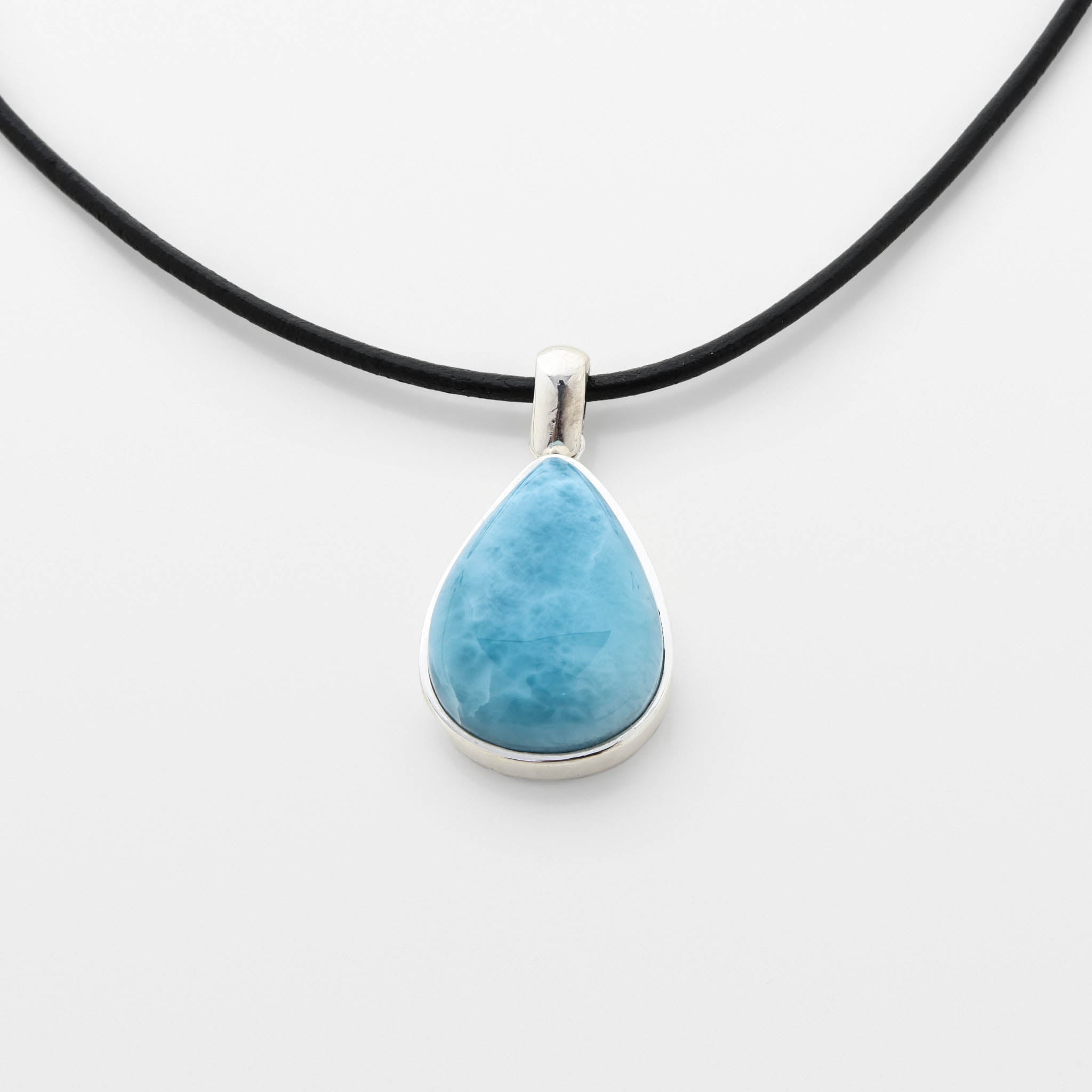 Larimar Pendant Onyx