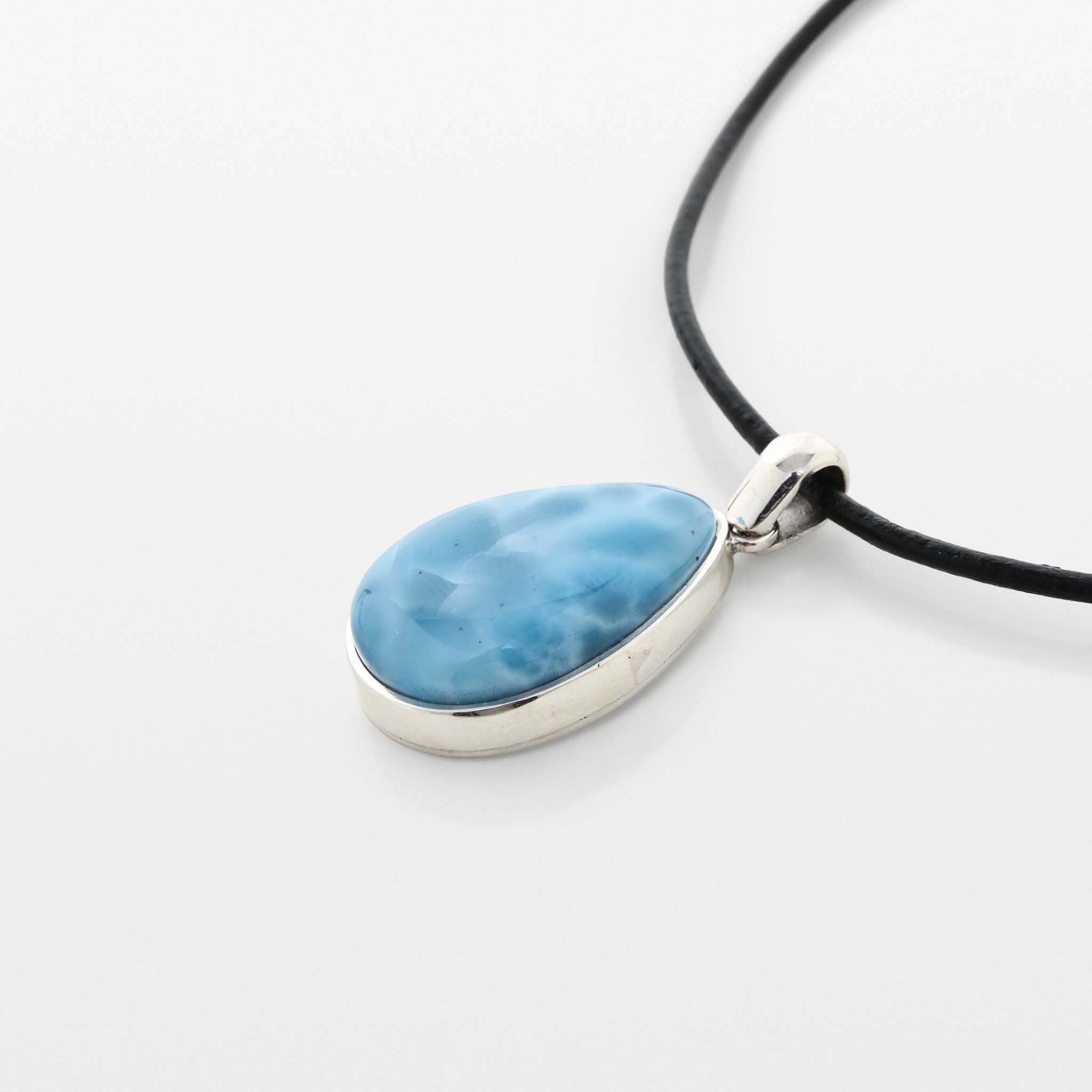 Larimar Pendant Oriana