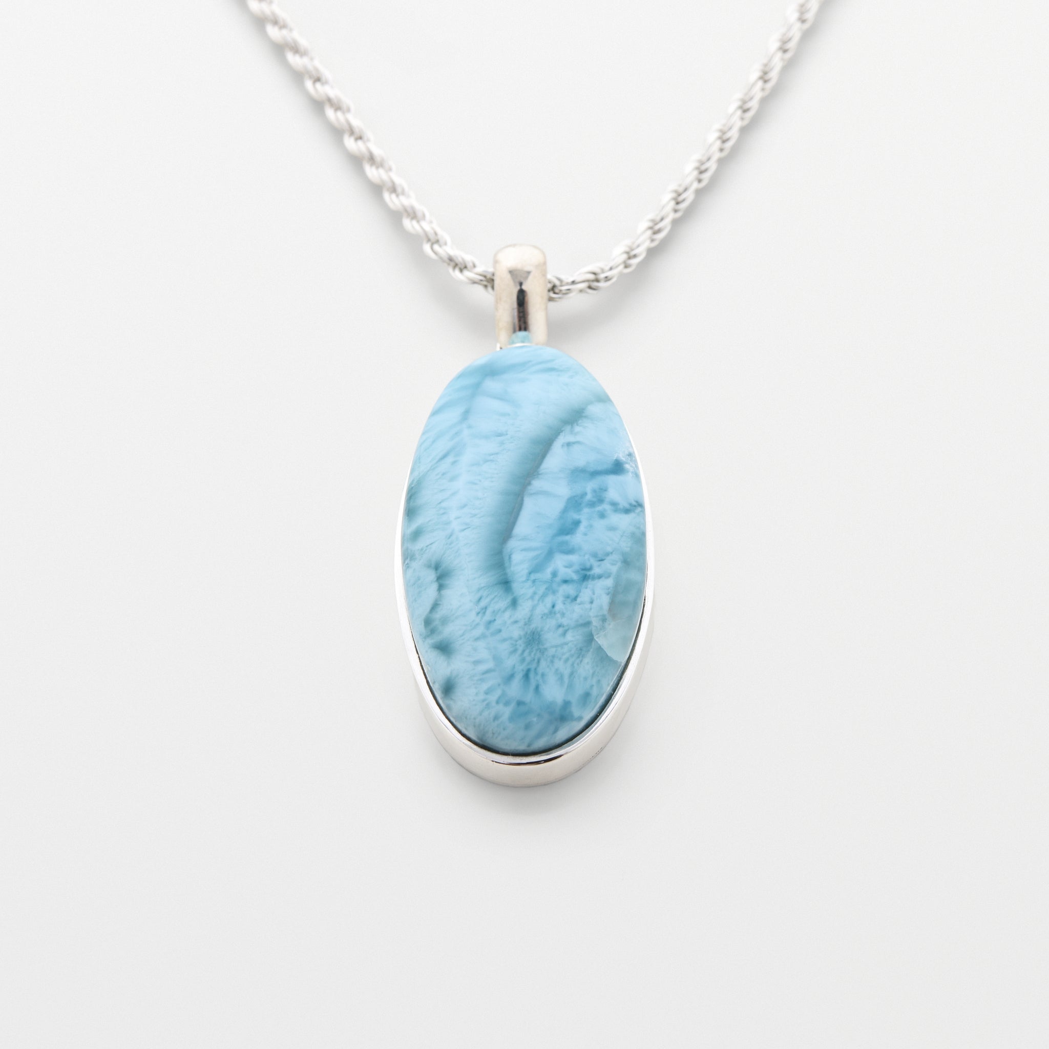 Larimar Pendant Oval Nika