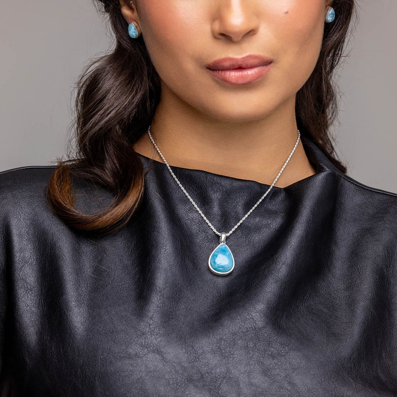 Larimar Pendant Onyx