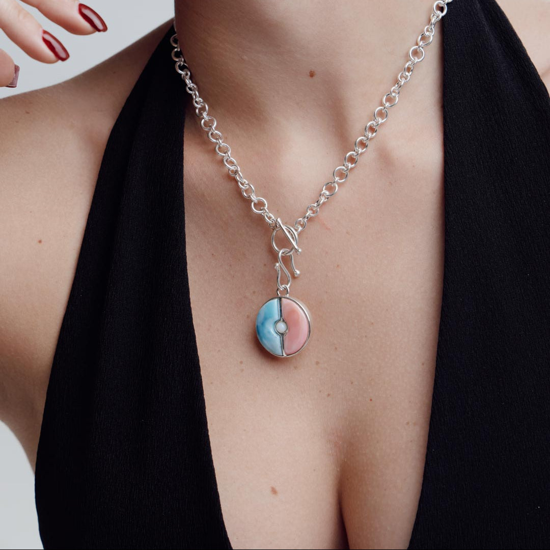 Pink Conch Costa Charm