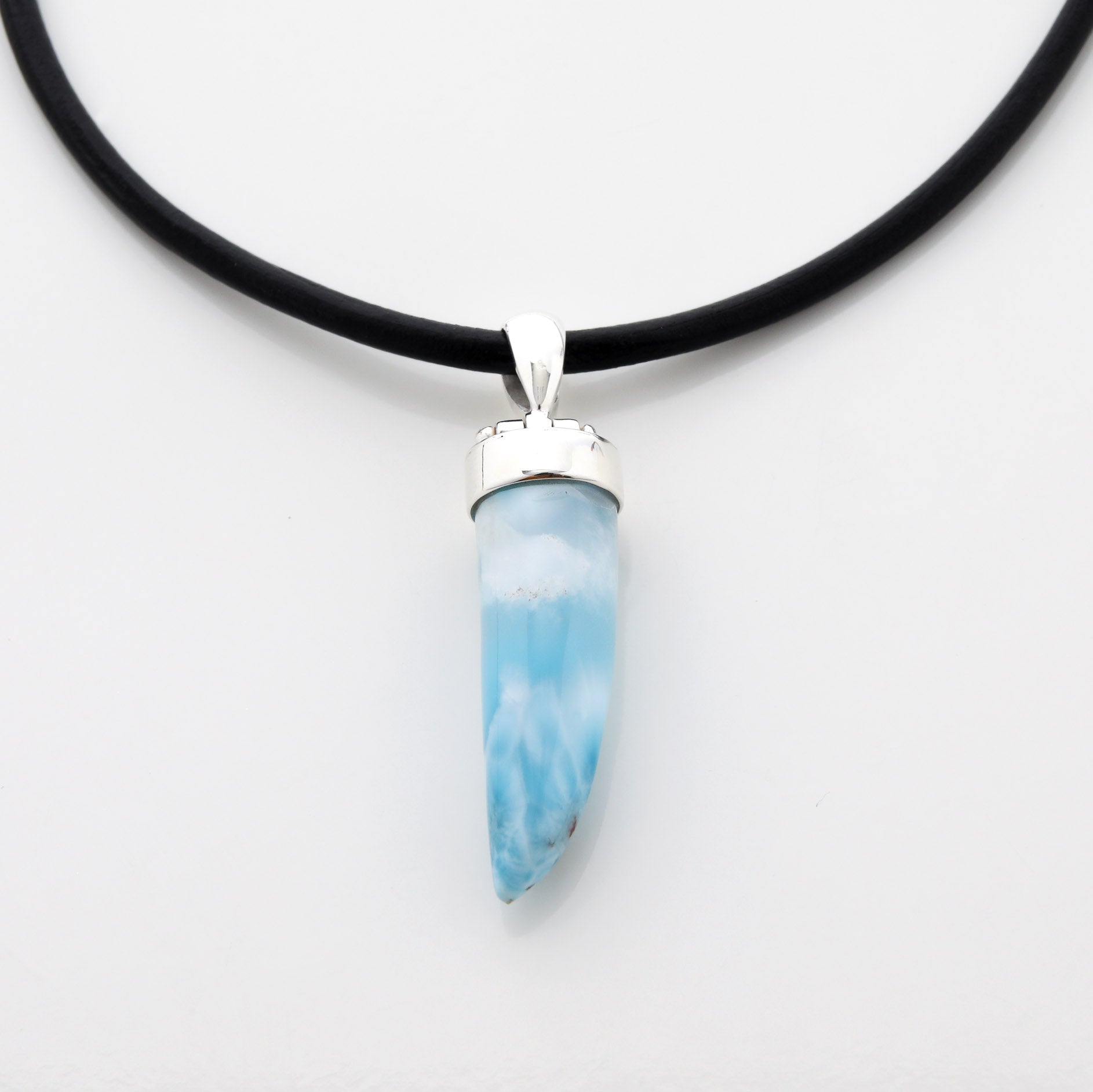 Rogue Tusk Pendant Larimar