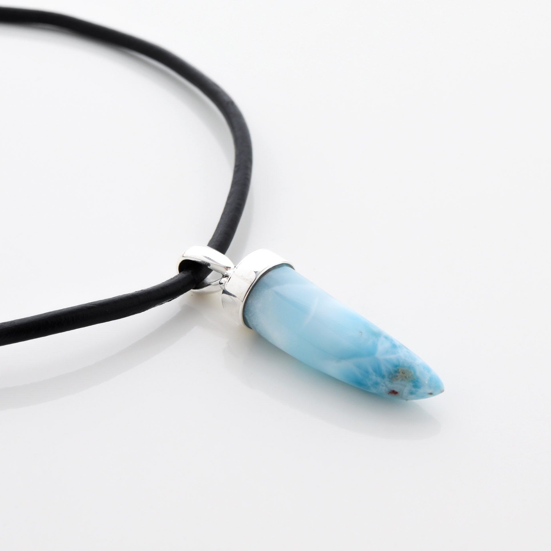 Rogue Tusk Pendant Larimar