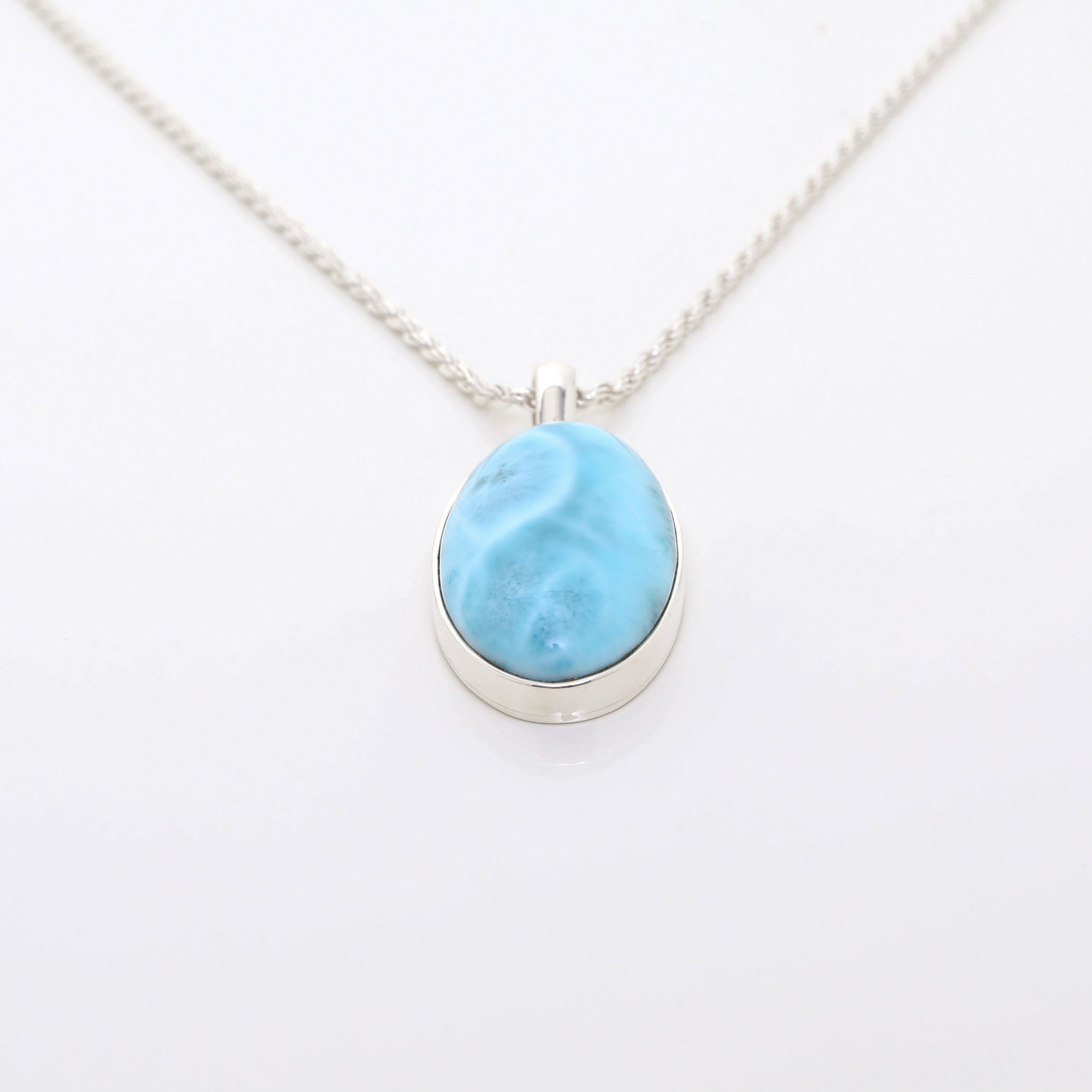 Larimar Pendant Veer