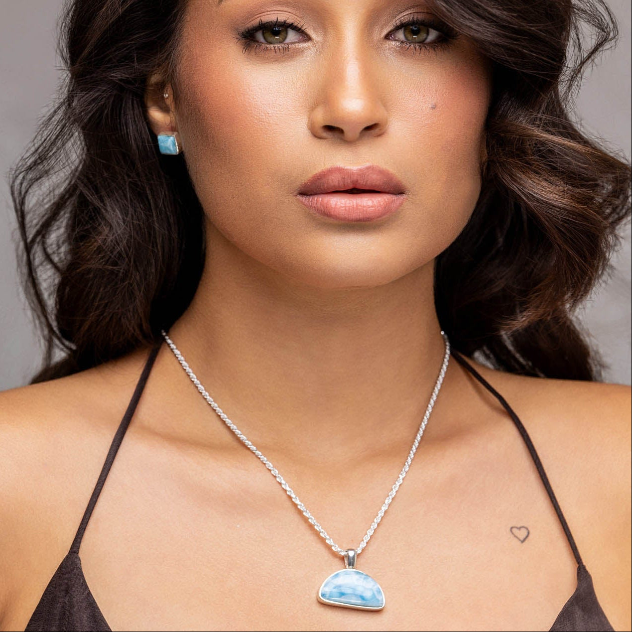 Larimar Pendant Luz