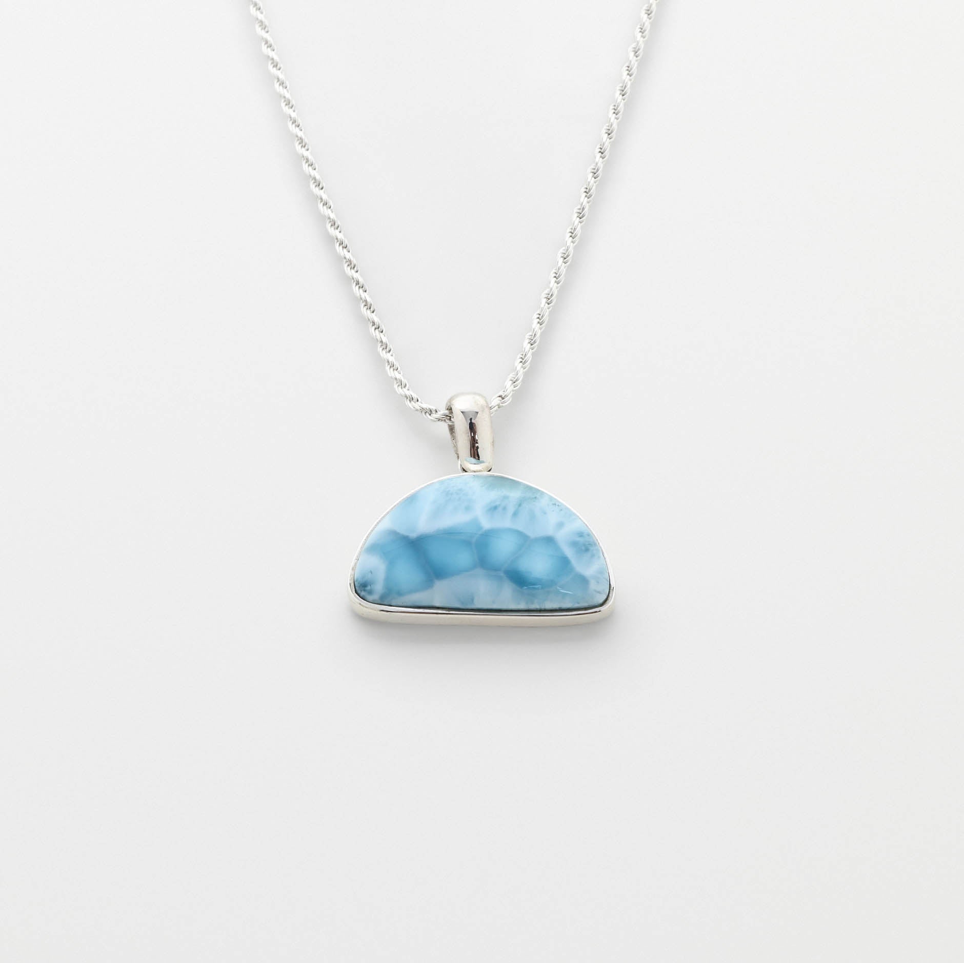 Larimar Pendant Luz