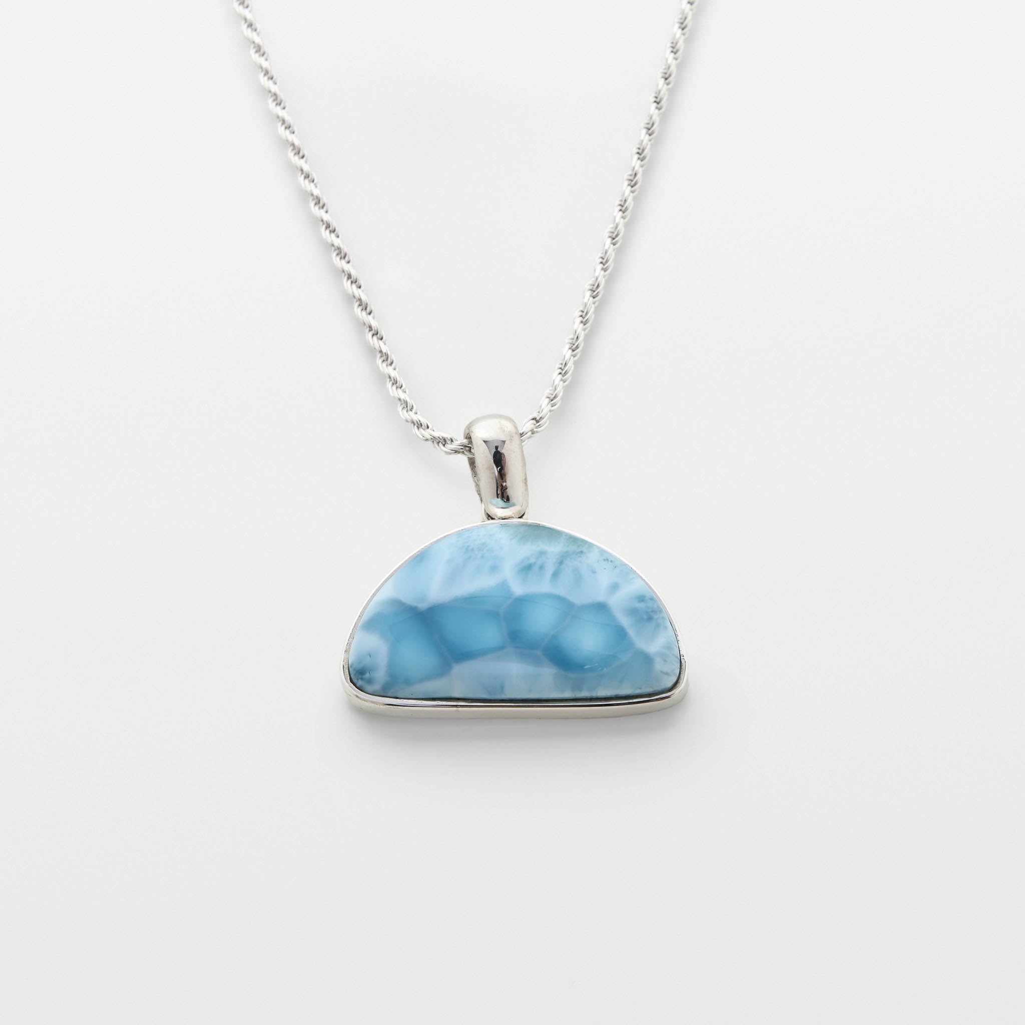 Larimar Pendant Luz