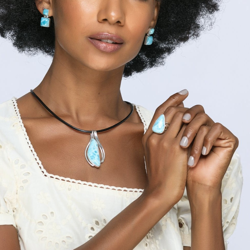 Larimar Ring, Sabine