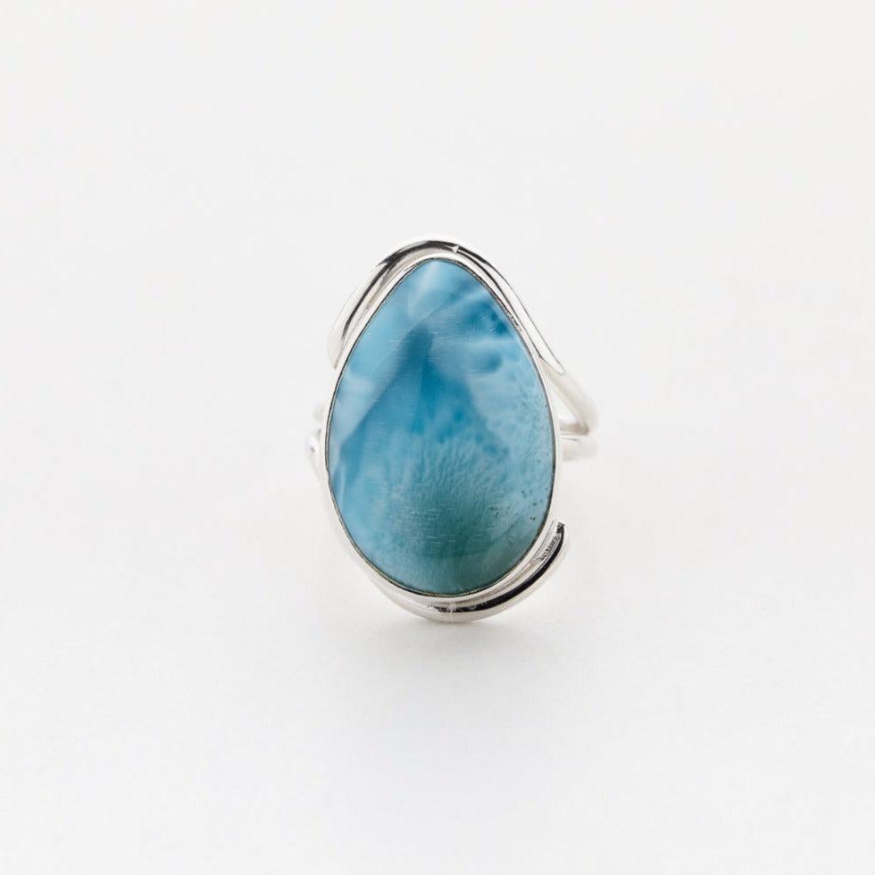 Larimar Ring, Namsen