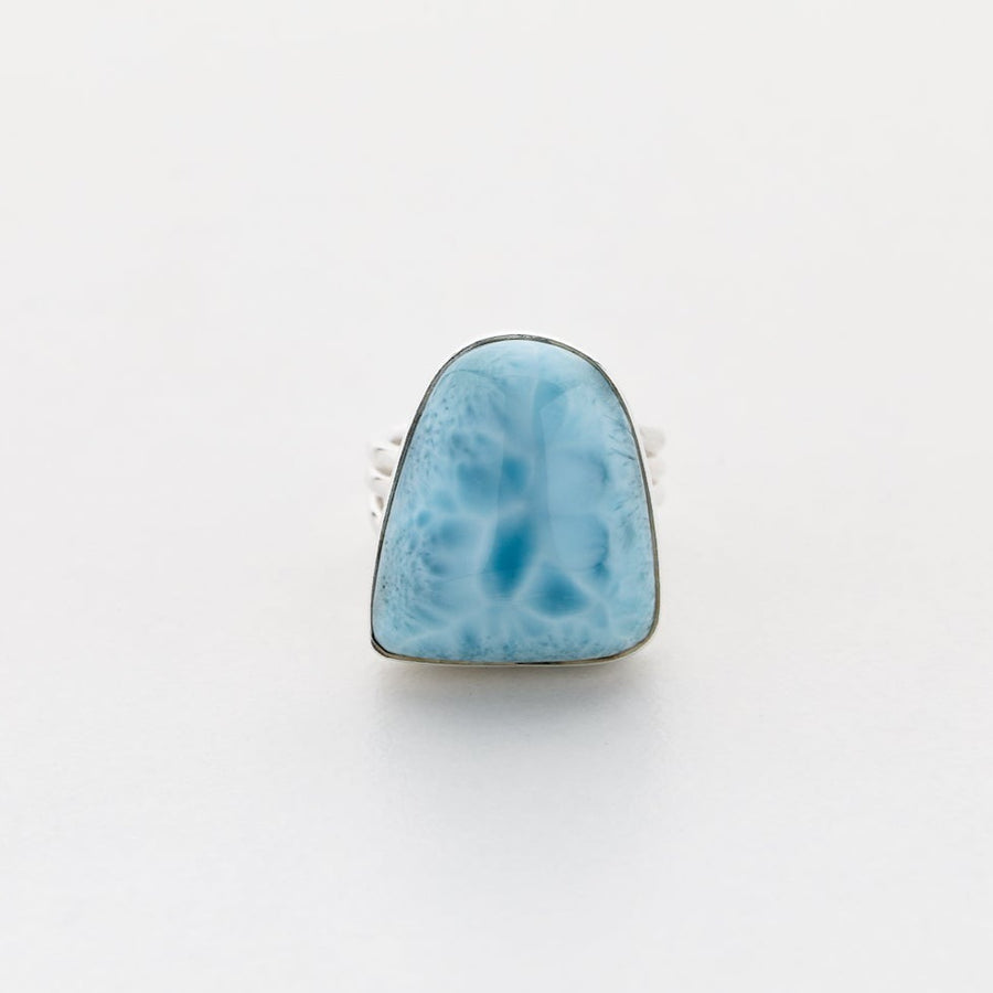 Larimar Ring, Prado