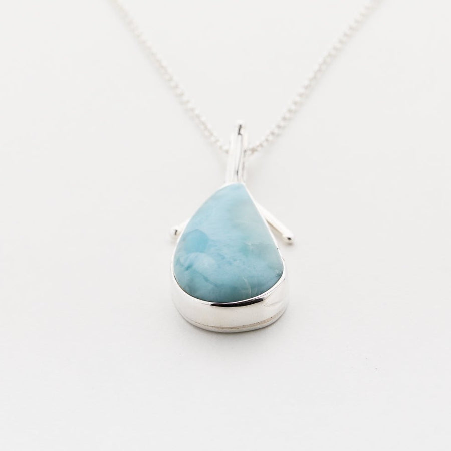 Larimar Pendant, Nidelva