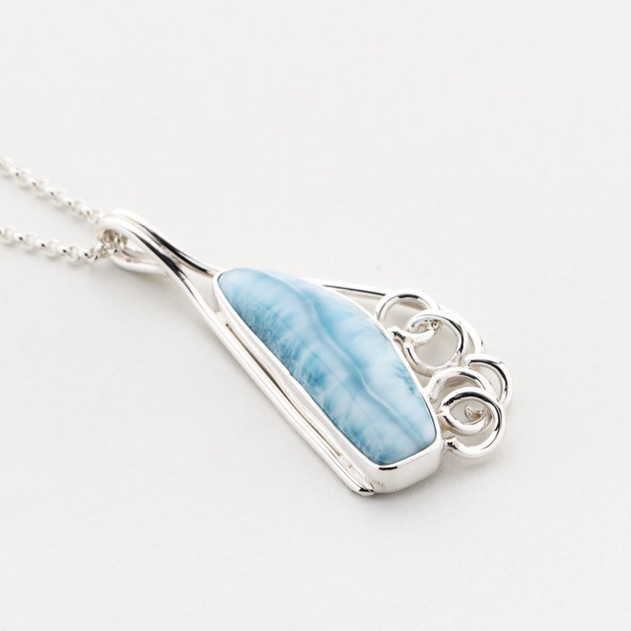 Larimar Pendant, Lynn