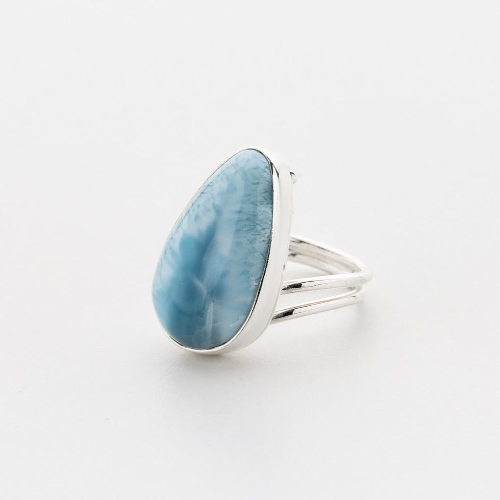 Larimar Ring, Carrack