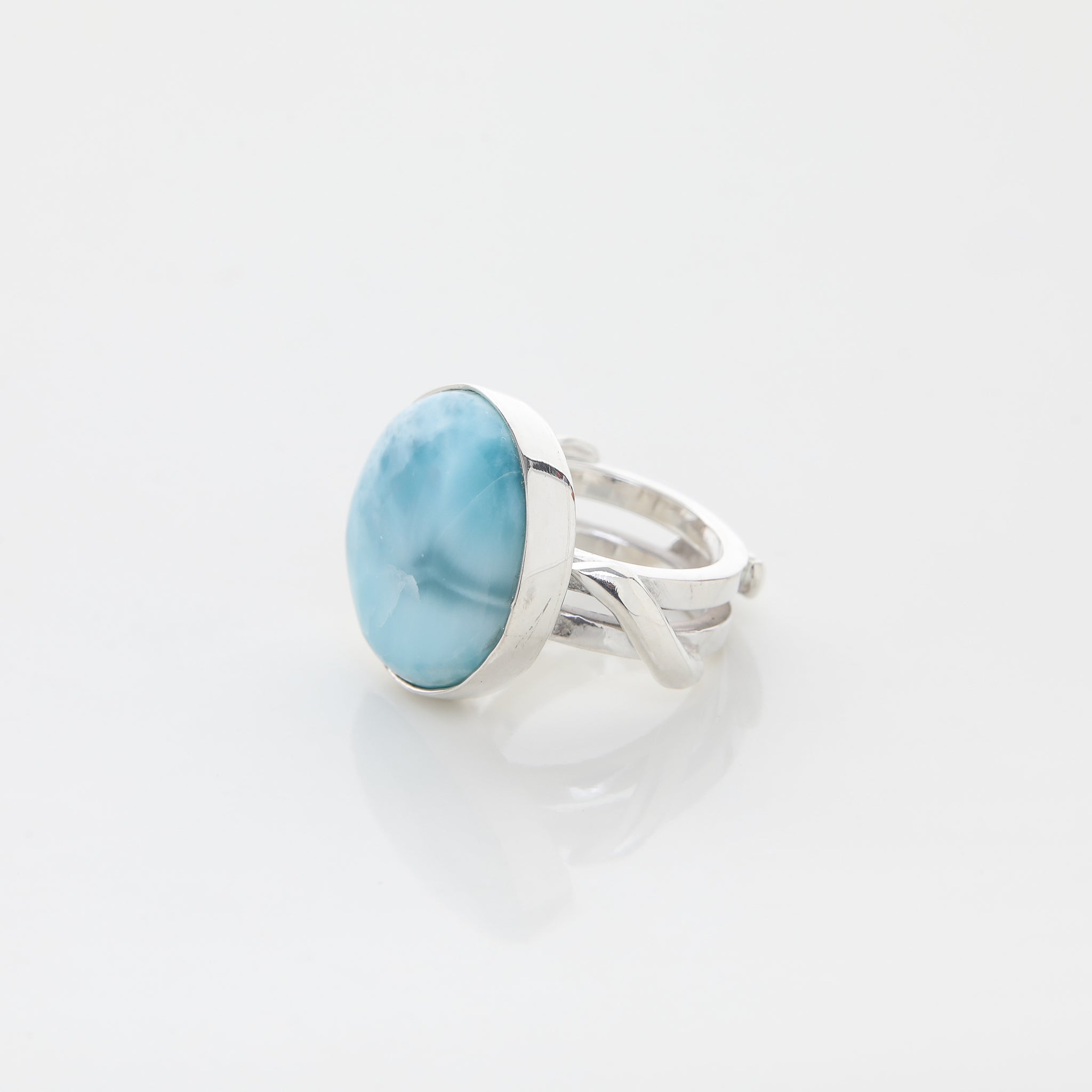 Larimar Ring, Amalia